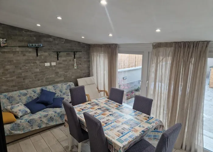 Casa Serena * Βιαρέτζιο